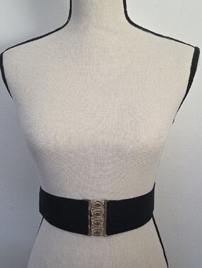 Black Elastic Waist Belt with Gold Accent Buckle